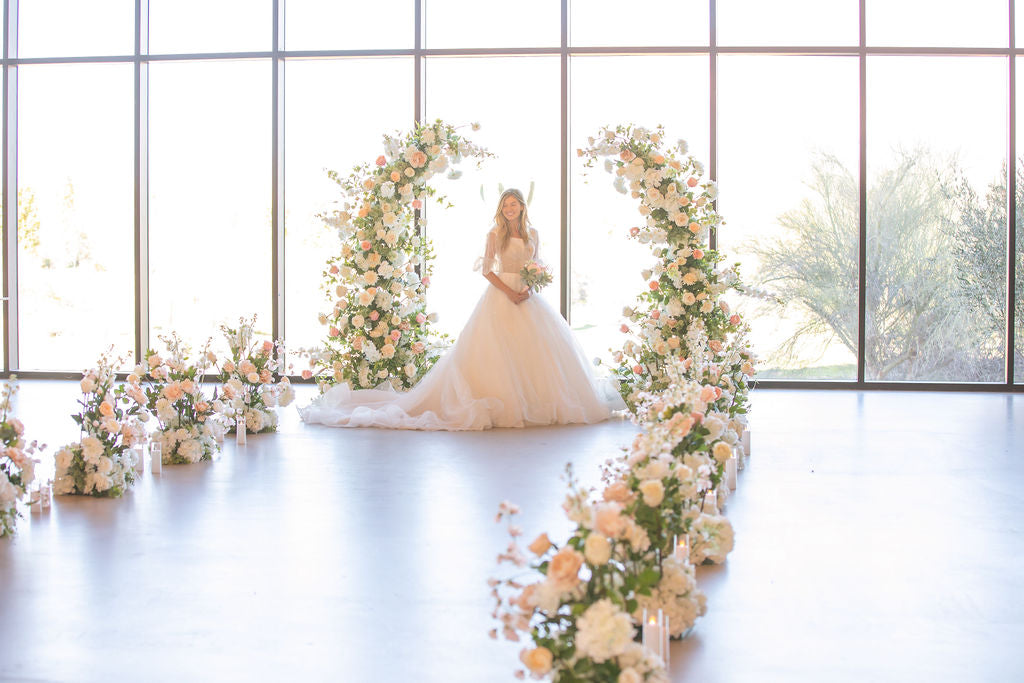 The Alice Floral Pillars