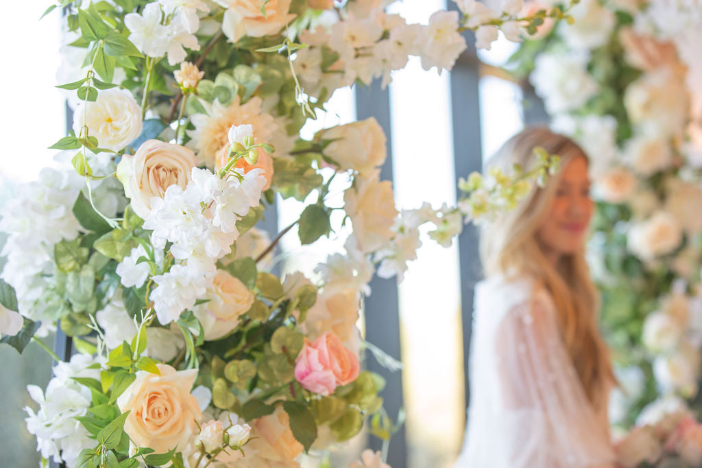 The Alice Floral Pillars